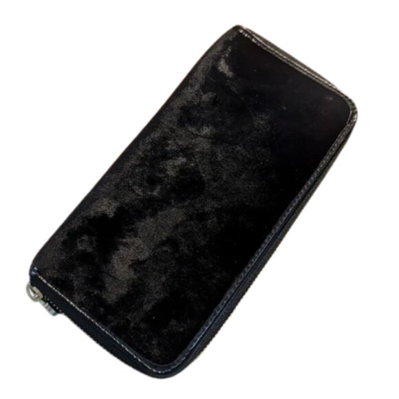 Moschino Black Velvet Zip-Around Accordion Wallet CLOSING CLOSET SALE - Picture 1 of 5
